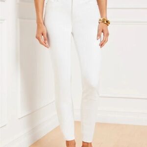 Talbots Simply Flattering White 5 Pocket Jeans